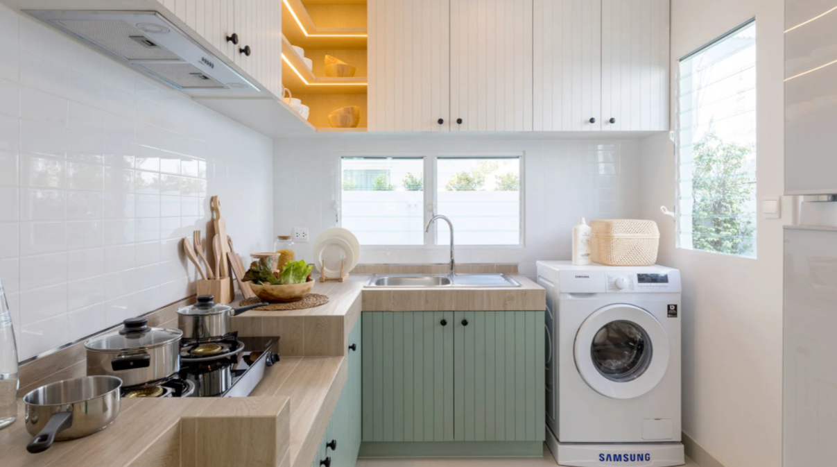 รูปภาพ มัณฑนา มอเตอร์เวย์ - โคราช (Mantana Motorway-Korat)