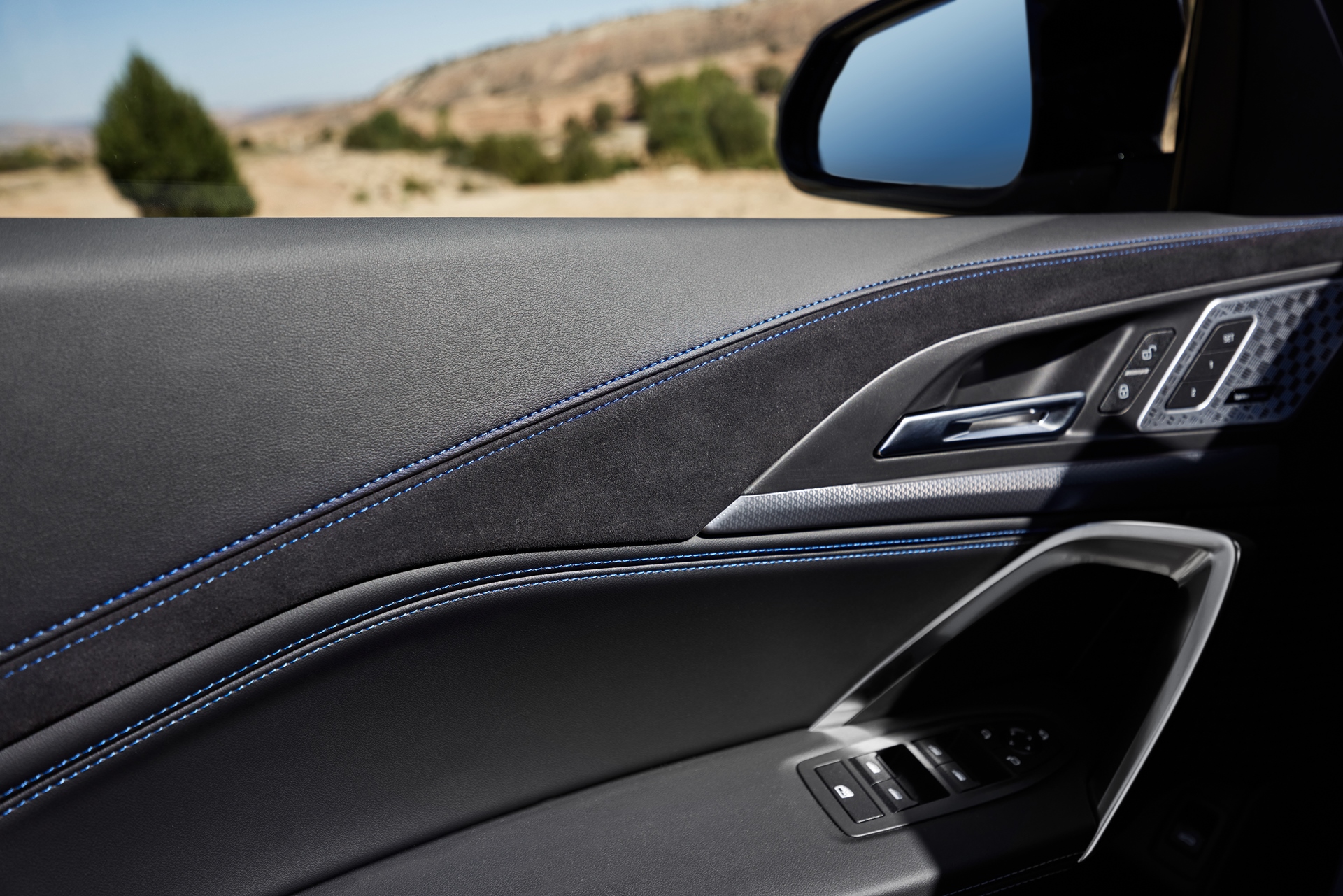 รูปภาพ บีเอ็มดับเบิลยู BMW i iX2 xDrive30 M Sport ปี 2024