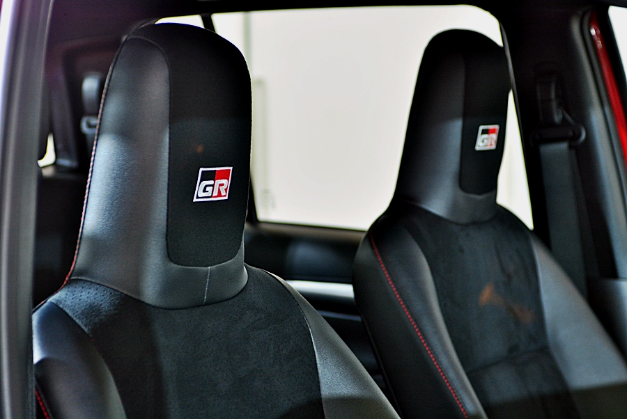 รูปภาพ โตโยต้า Toyota Revo GR Sport 2.8 AT Lo-Floor ปี 2022