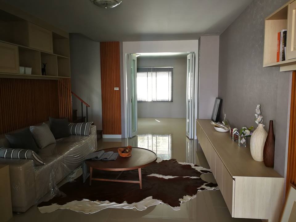 รูปภาพ ดาริน บายพาสชลบุรี - บ้านสวนซอย 11(Darrin)