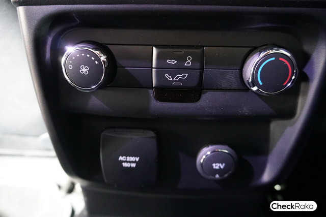 รูปภาพ ฟอร์ด Ford Everest 2.0L Bi-Turbo Titanium+ 4X4 AT ปี 2019