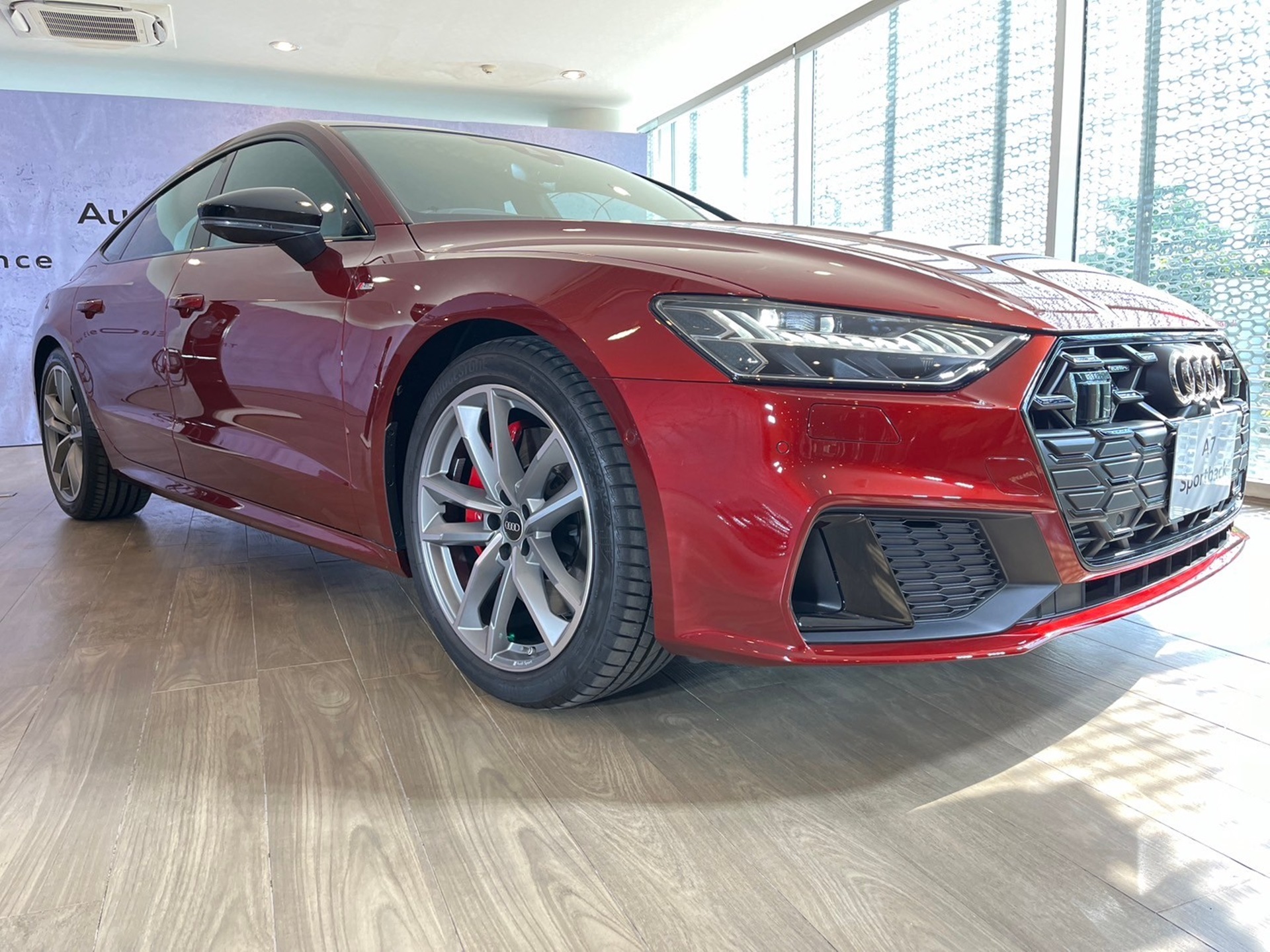 รูปภาพ อาวดี้ Audi A7 Sportback 55 TFSI e quattro S line Black Edition ปี 2023