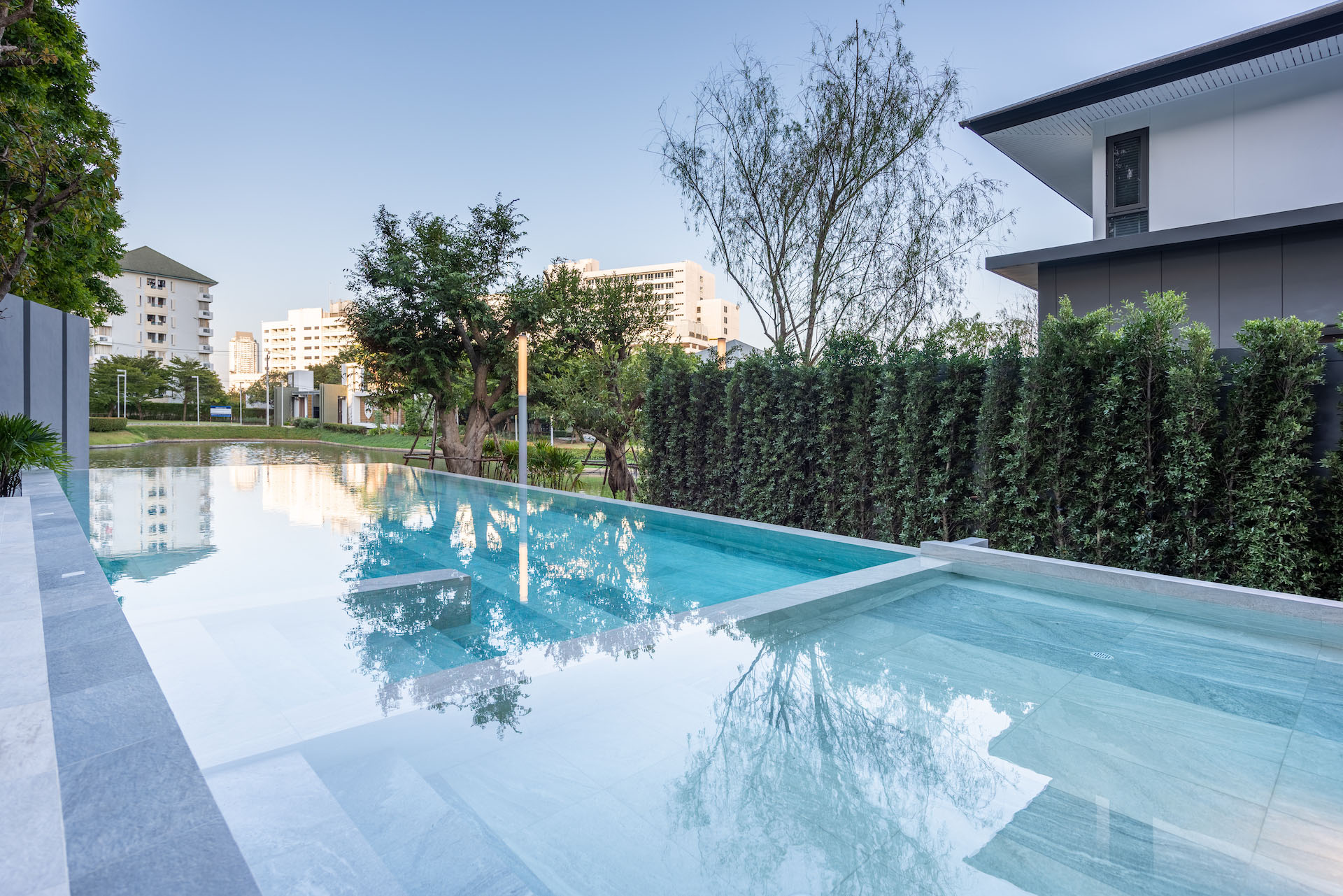 รูปภาพ นารา โบทานิค 2 ศรีนครินทร์ (Nara Botanic 2 Srinakarin)