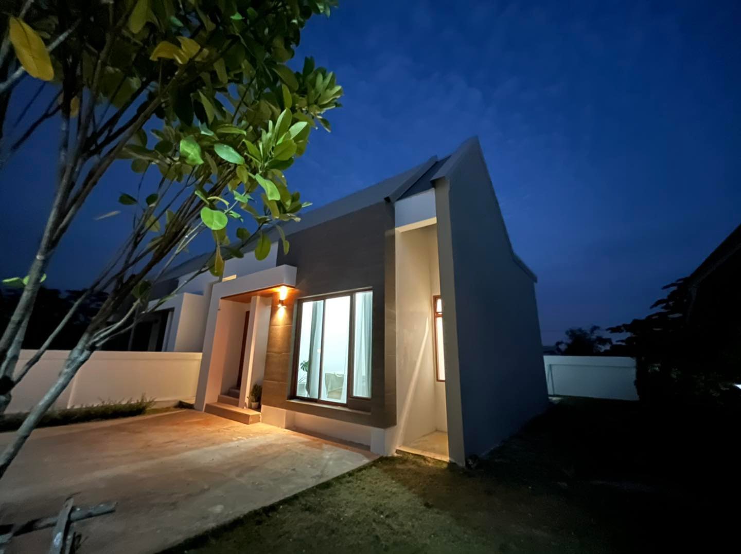 รูปภาพ เดอะเกรซ บาย ชูใจ แอท ศรีมโหสถ (The Grace by Choojai @ Srimahosot)