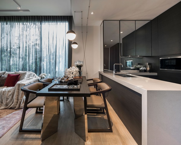 รูปภาพ ทเวนตี้เอท ชิดลม (28 Chidlom)