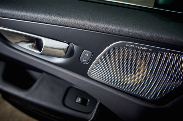 รูปภาพ วอลโว่ Volvo XC60 Recharge T8 AWD Inscription ปี 2020