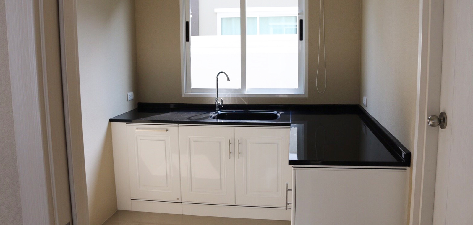 รูปภาพ บ้านฉัตรหลวง โครงการ 10 อำเภอสามโคก - ปทุมธานี (Chatluang 10 Samcoke - Pathumthani)