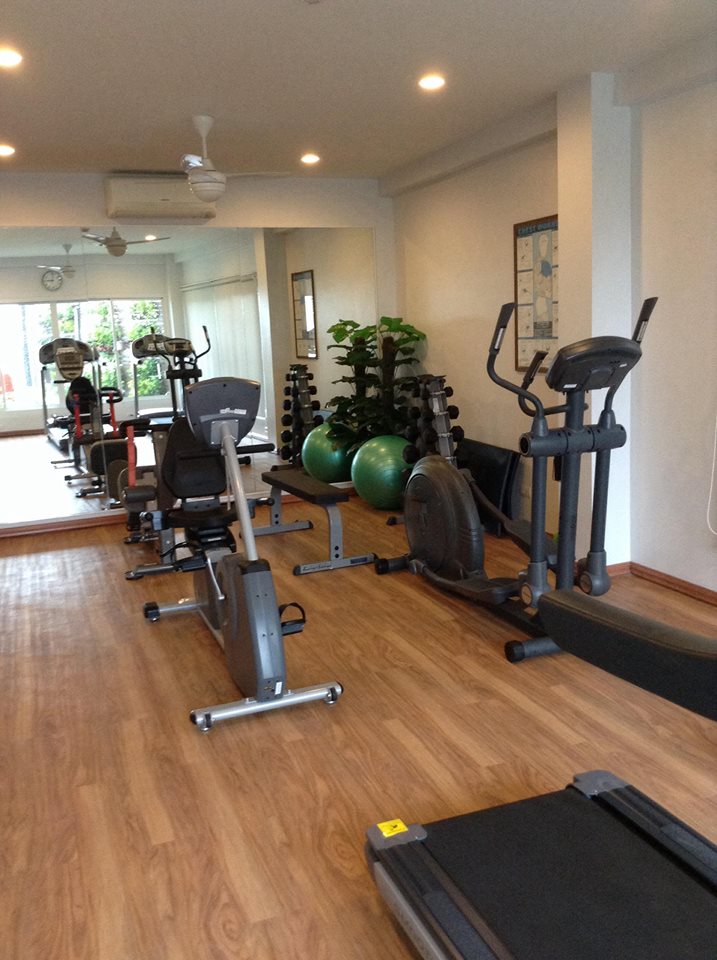 รูปภาพ วรัญญา เอ็กซ์เซ็คคิวทีฟ คอนโดมิเนีย (Warunya Executive Condominium)