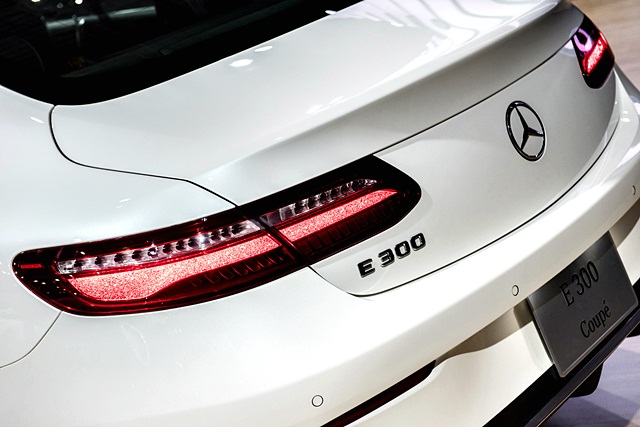 รูปภาพ เมอร์เซเดส-เบนซ์ Mercedes-benz E-Class E 200 Coupe AMG Dynamic (MY20) ปี 2020
