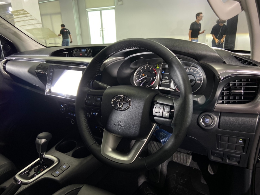 รูปภาพ โตโยต้า Toyota Revo Smart Cab 4X4 2.4 Mid ปี 2022