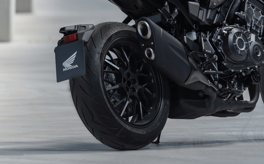 รูปภาพ ฮอนด้า Honda CB 1000R Black Edition ปี 2021