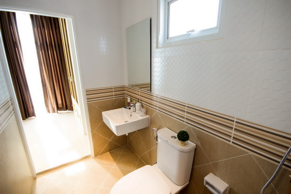 รูปภาพ เดอะ มิราเคิล พลัส เศรษฐกิจ-คลองครุ (The Miracle Plus)