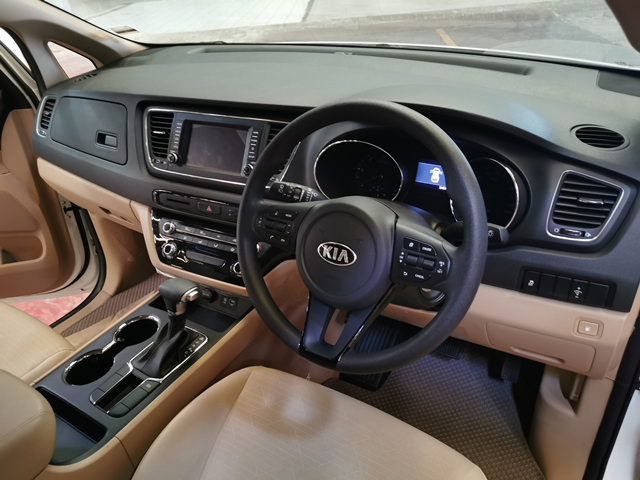 รูปภาพ เกีย KIA Grand Carnival LX MY19 ปี 2019