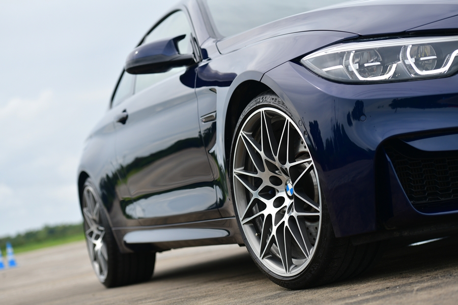 รูปภาพ บีเอ็มดับเบิลยู BMW M4 Competition ปี 2020