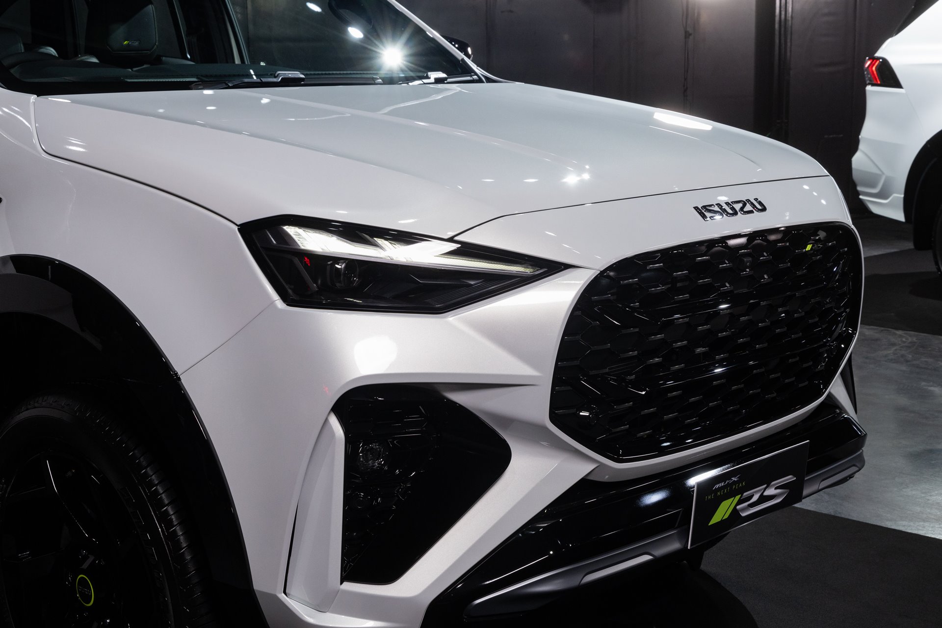 รูปภาพ อีซูซุ Isuzu MU-X 4x2 3.0 RS A/T ปี 2024