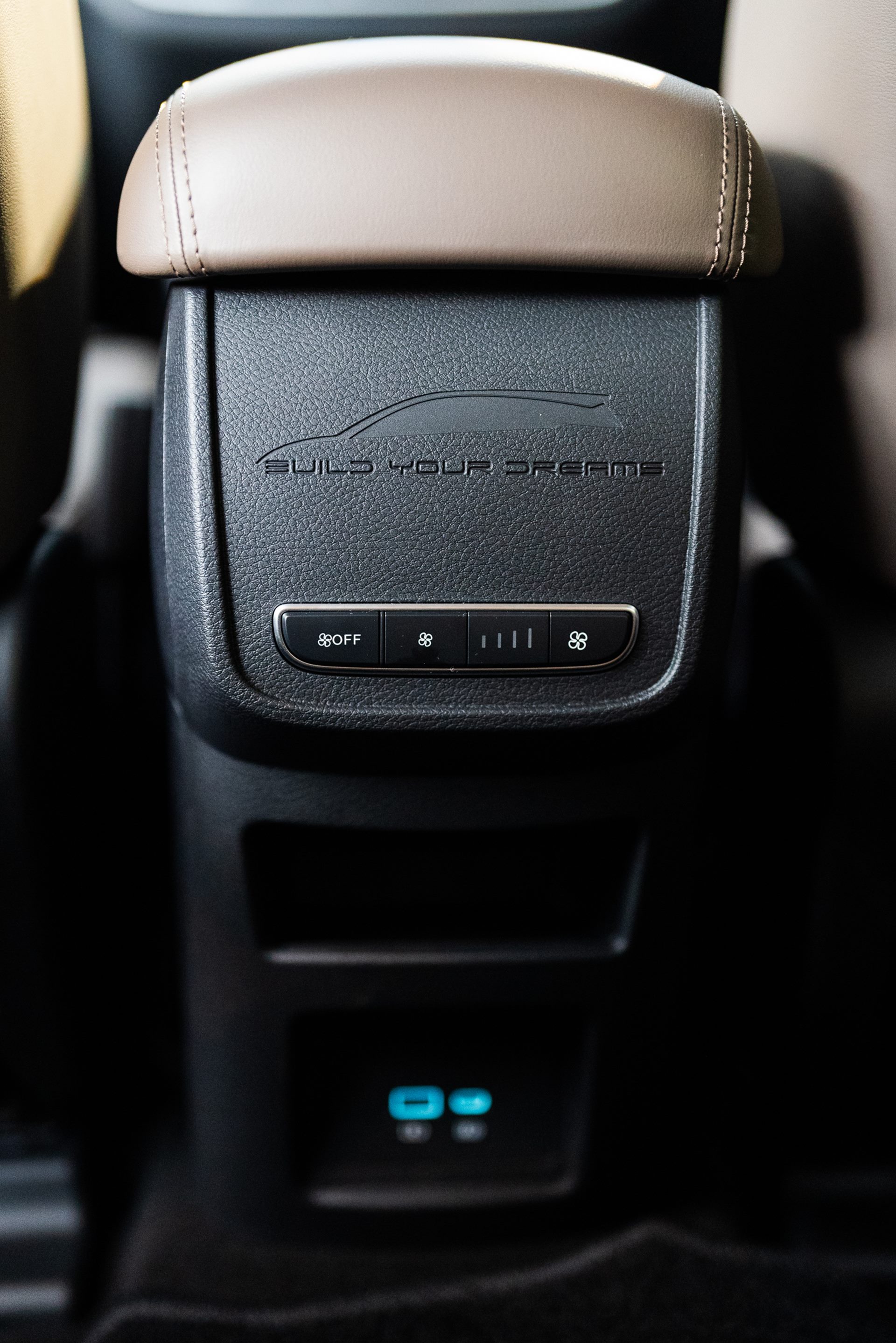 รูปภาพ บีวายดี BYD M6 Extended ปี 2024