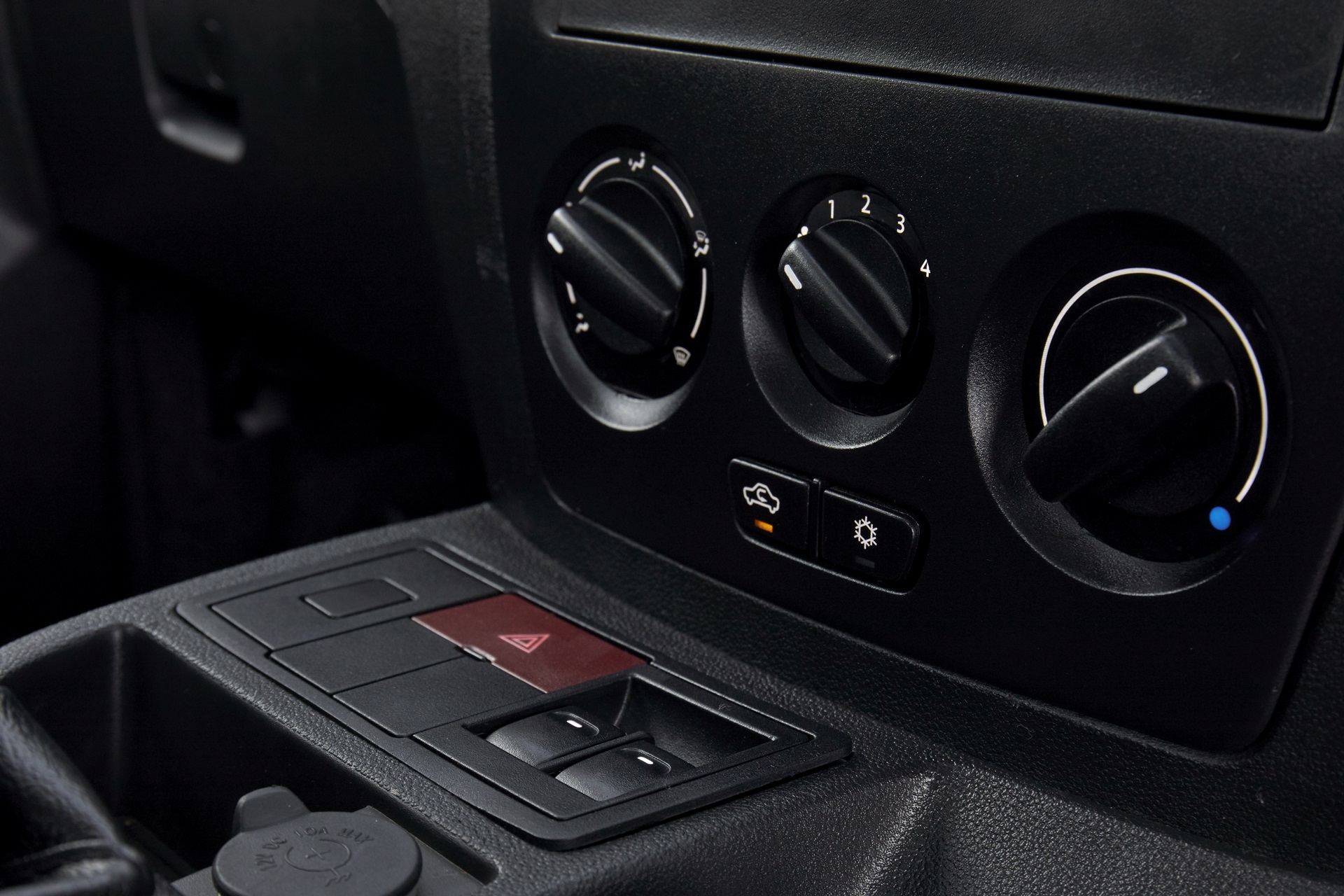 รูปภาพ ทาทา Tata Small Commercial Vehicles SuperAce ปี 2023