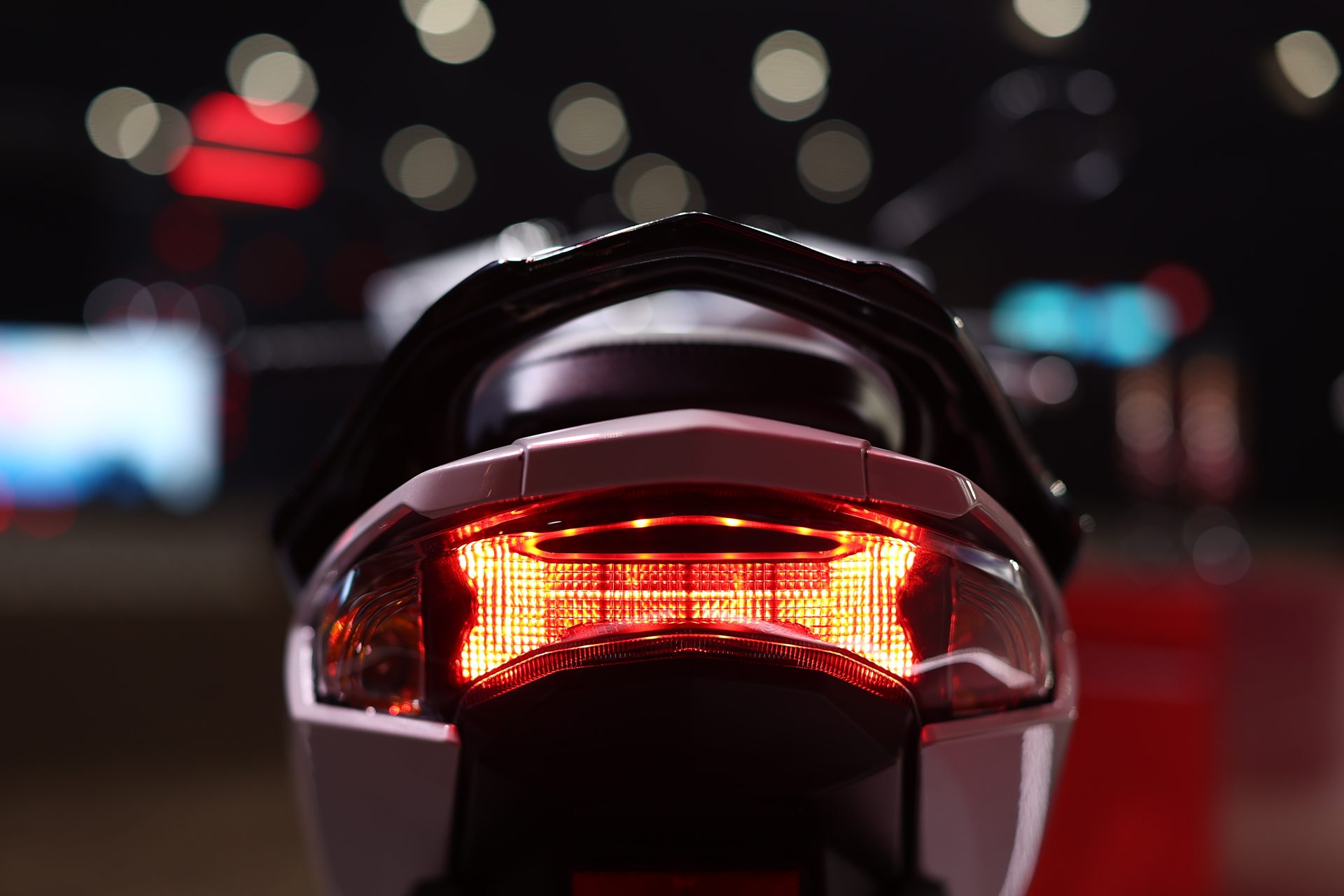 รูปภาพ ฮอนด้า Honda Wave 125 ล้อซี่ลวด ปี 2025