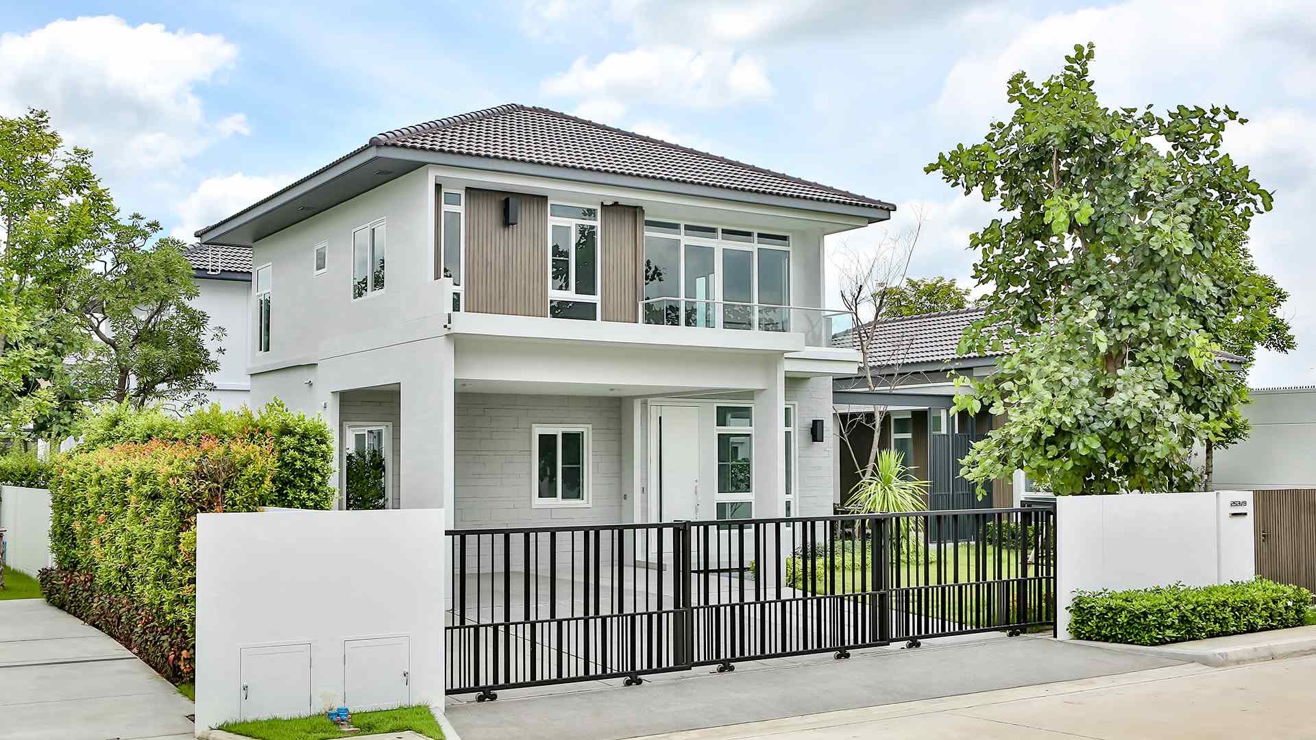 รูปภาพ มัณฑนา พรานนก สาย2 - บางแวก (Mantana Phran Nok Sai 2 - Bangwag)