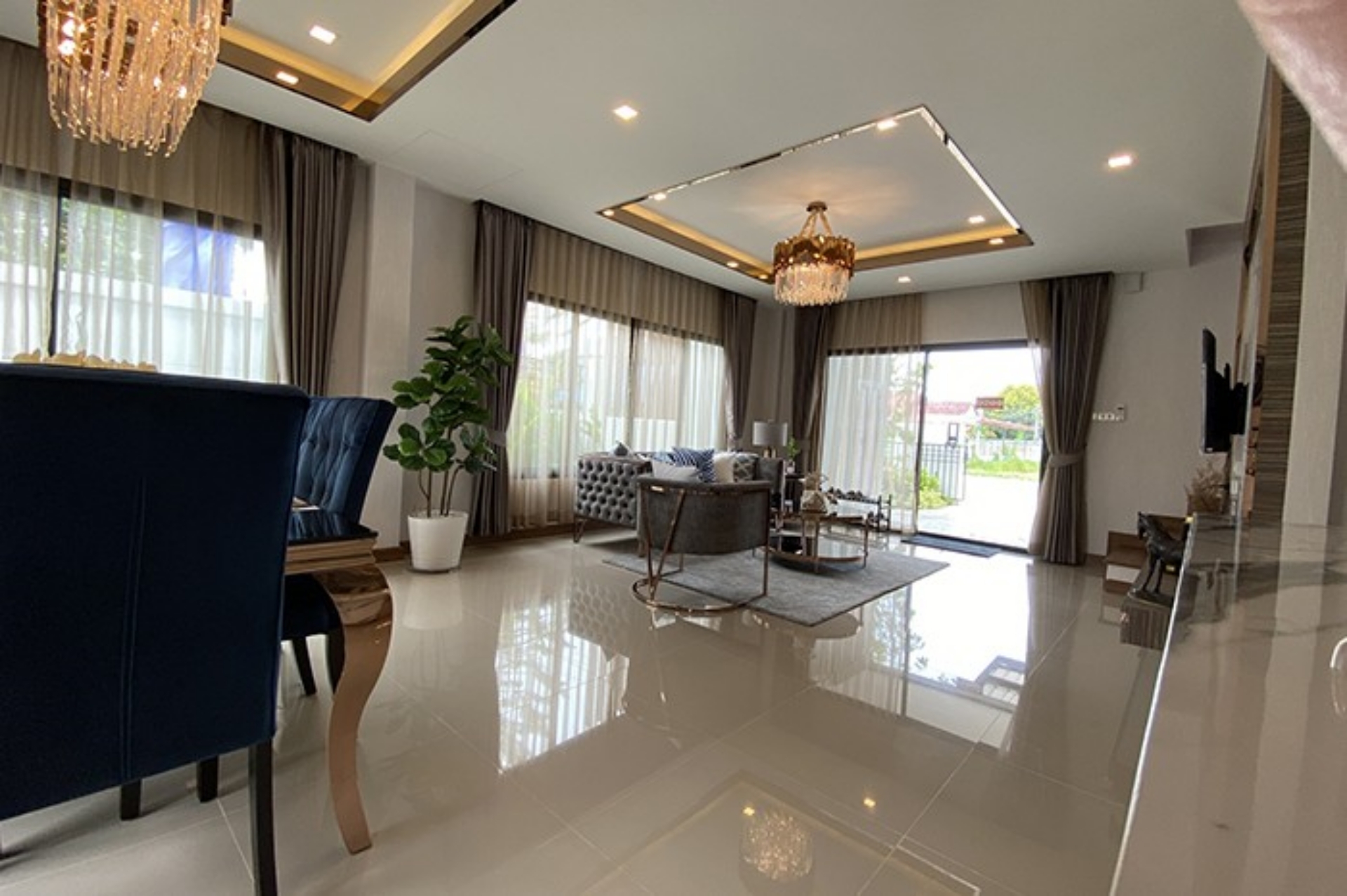 รูปภาพ เดอะ นิว ไลฟ์ แอท พัฒนา 3 (The New Life at Phatthana 3)