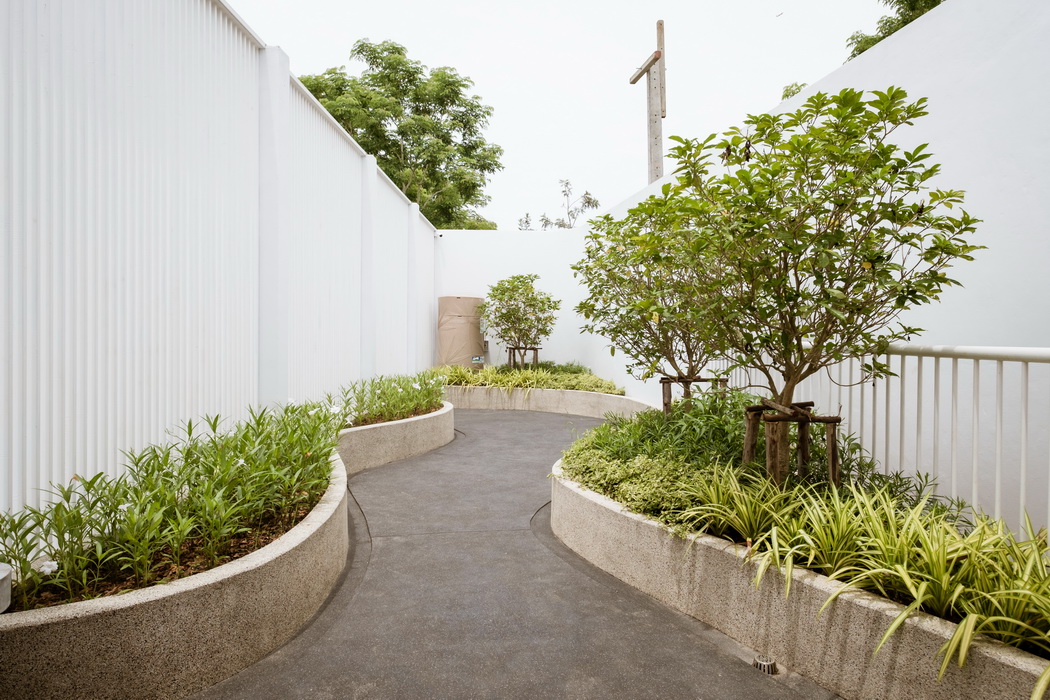 รูปภาพ โมโนทาวน์ 3 สันผีเสื้อ ( Monotown 3 San Phi Suea)