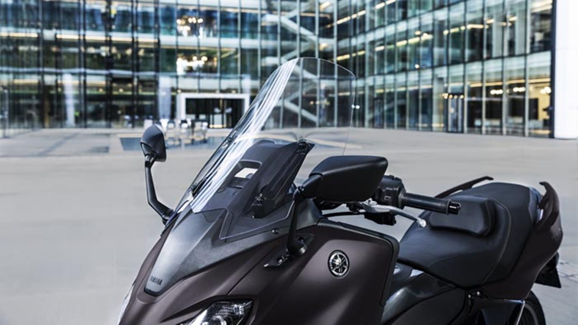 รูปภาพ ยามาฮ่า Yamaha TMAX Tech MAX ปี 2024