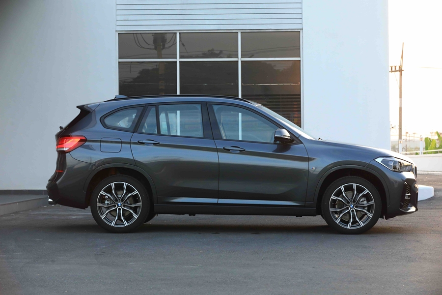 รูปภาพ บีเอ็มดับเบิลยู BMW X1 sDrive20d M Sport MY2020 ปี 2020
