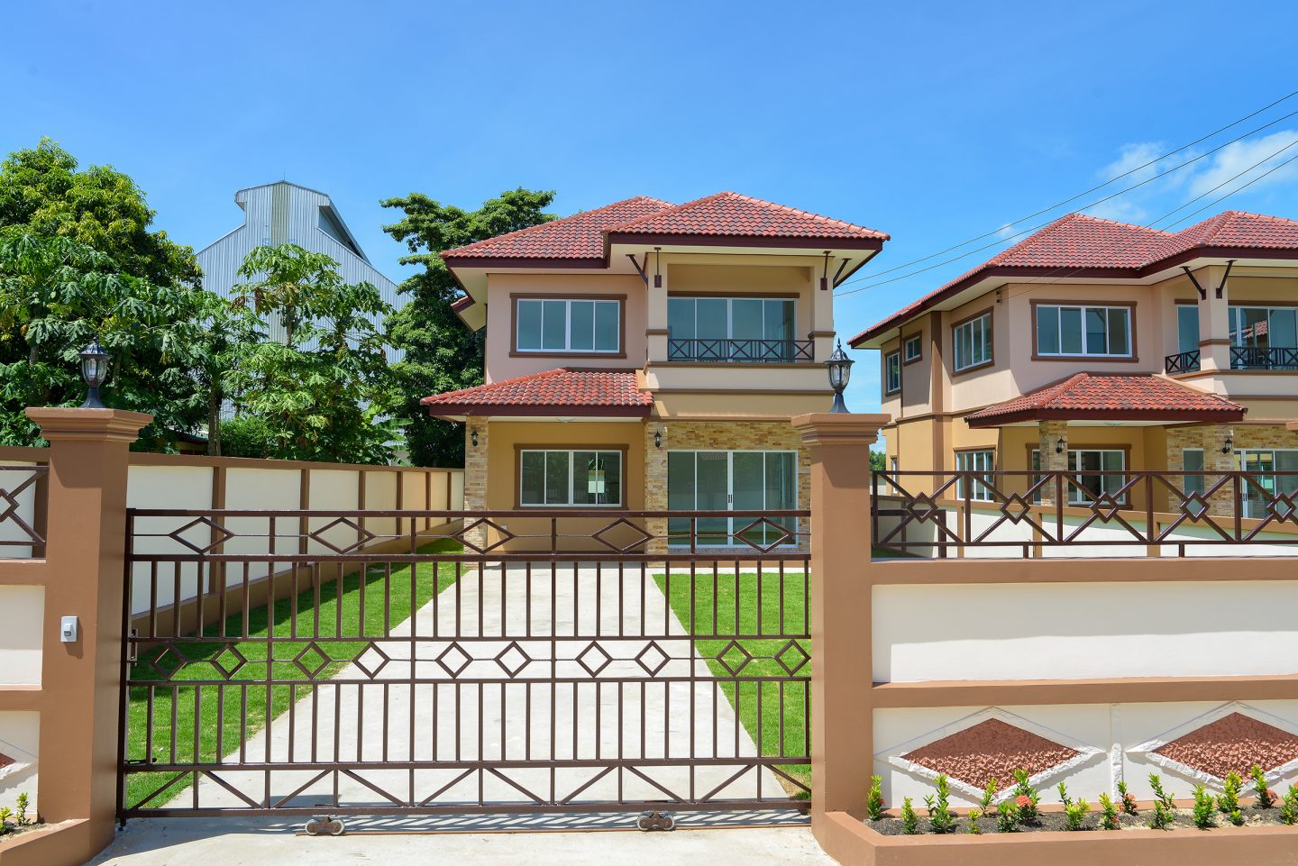 รูปภาพ บ้านฟ้าเคียงดาว 6 ป่าโมก (Baan Fah Kiang Dao 6 PaMoke)