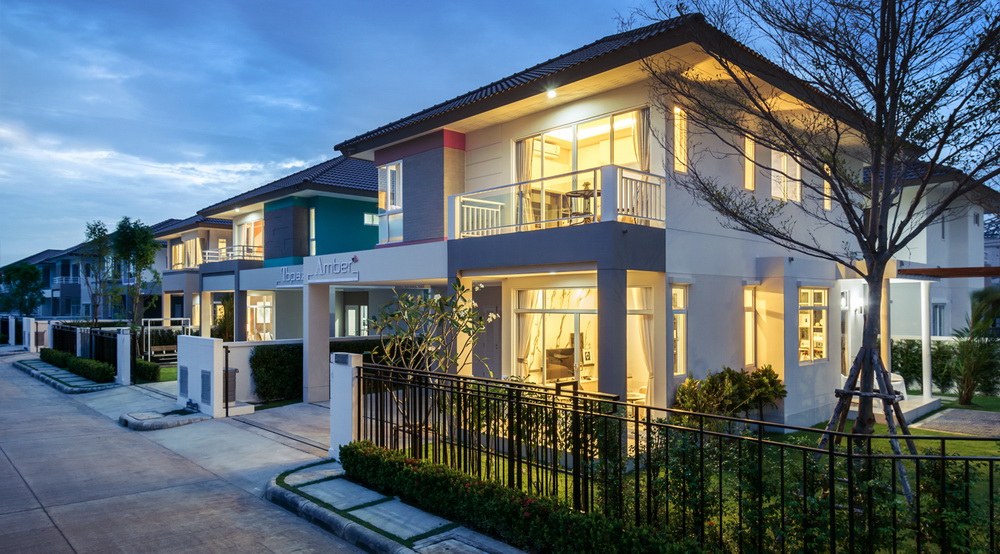 รูปภาพ เทรนดี้ ธารา ร่มเกล้า (Trendy Tara Romklao)