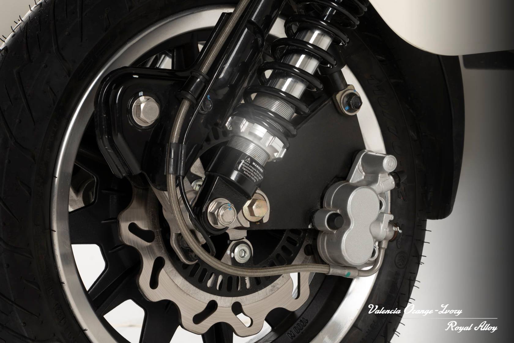 รูปภาพ รอยัล อัลลอยด์ Royal Alloy TG 300S ปี 2023