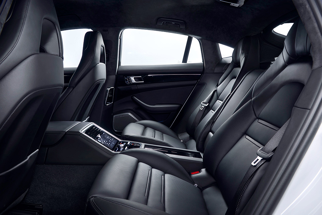 รูปภาพ ปอร์เช่ Porsche Panamera 4 E-Hybrid Sport Turismo ปี 2019