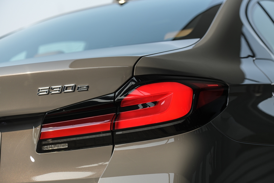 รูปภาพ บีเอ็มดับเบิลยู BMW Series 5 530e M Sport ปี 2021