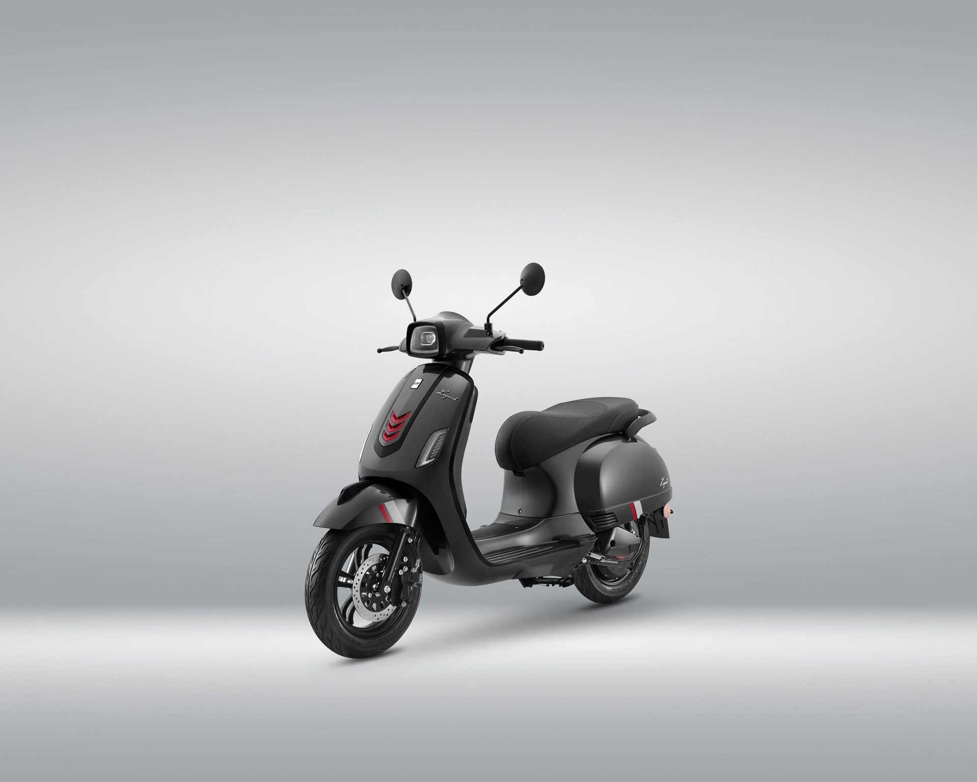 รูปภาพ อีเอ็ม EM Legend Pro (Standard) ปี 2025