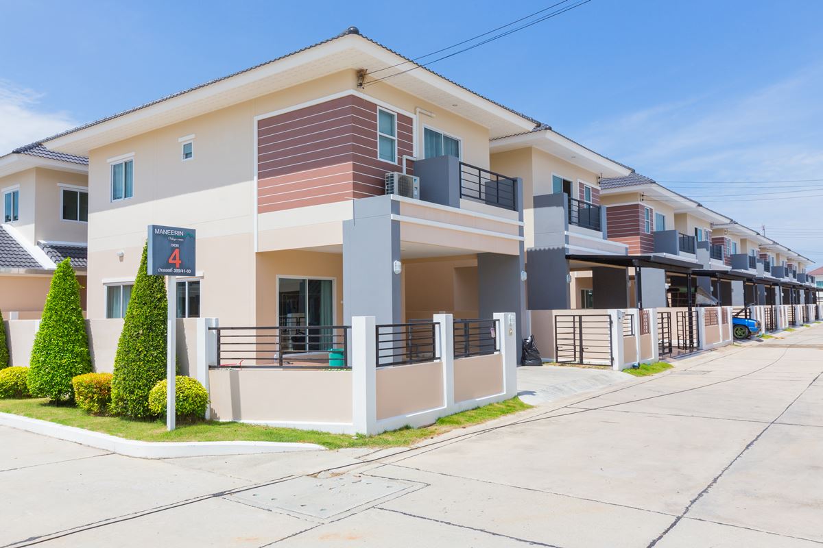 รูปภาพ มณีรินทร์ วิลเลจ บางพระ (Maneerin Village Bangpra)