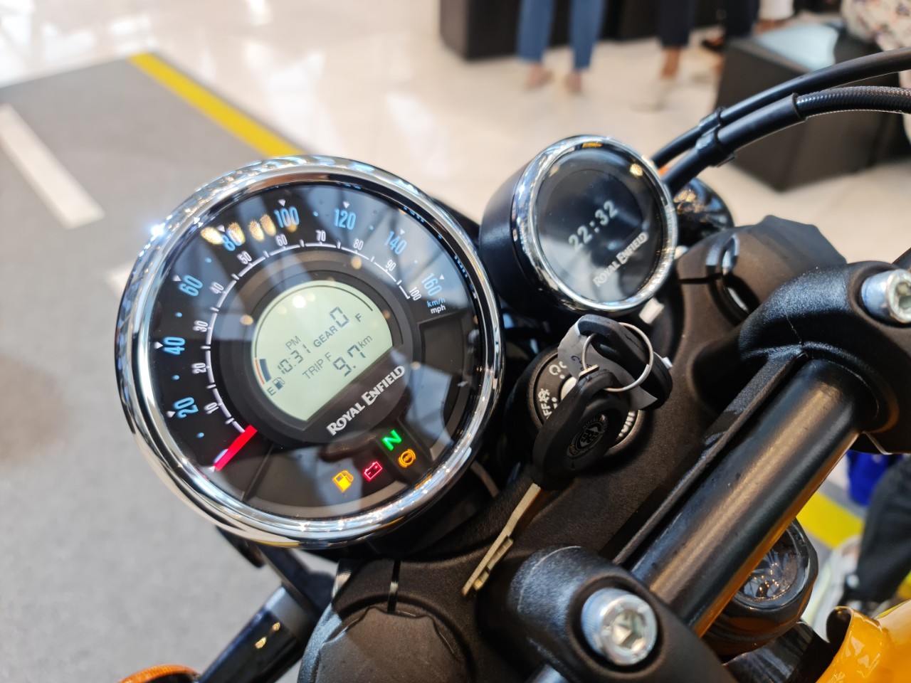 รูปภาพ โรยัล เอ็นฟีลด์ Royal Enfield Meteor Supernova ปี 2020