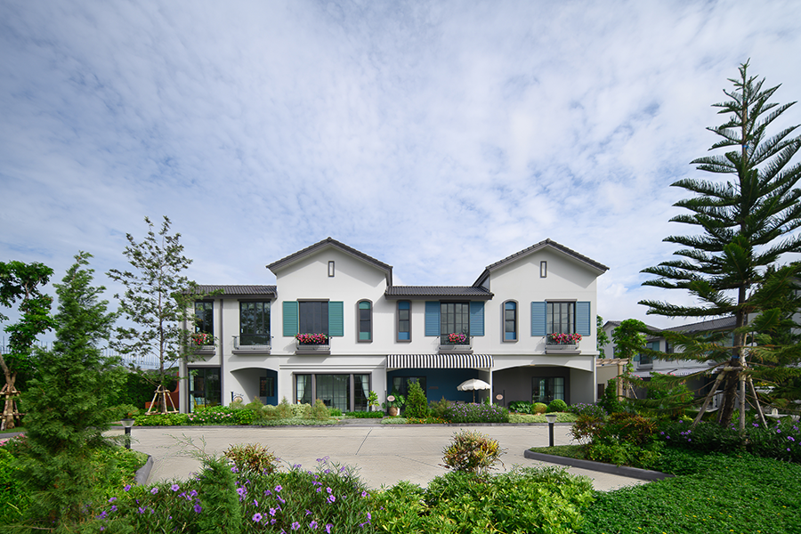 รูปภาพ อณาสิริ ศรีนครินทร์ - แพรกษา (Anasiri Srinakarin - Phraeksa)