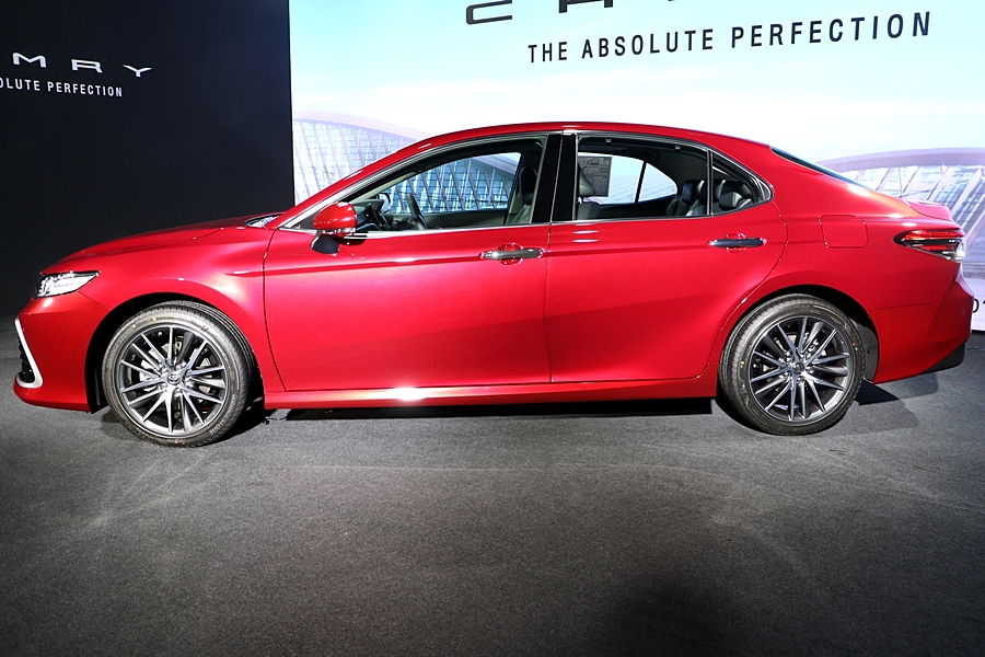 รูปภาพ โตโยต้า Toyota Camry 2.5 Premium ปี 2021