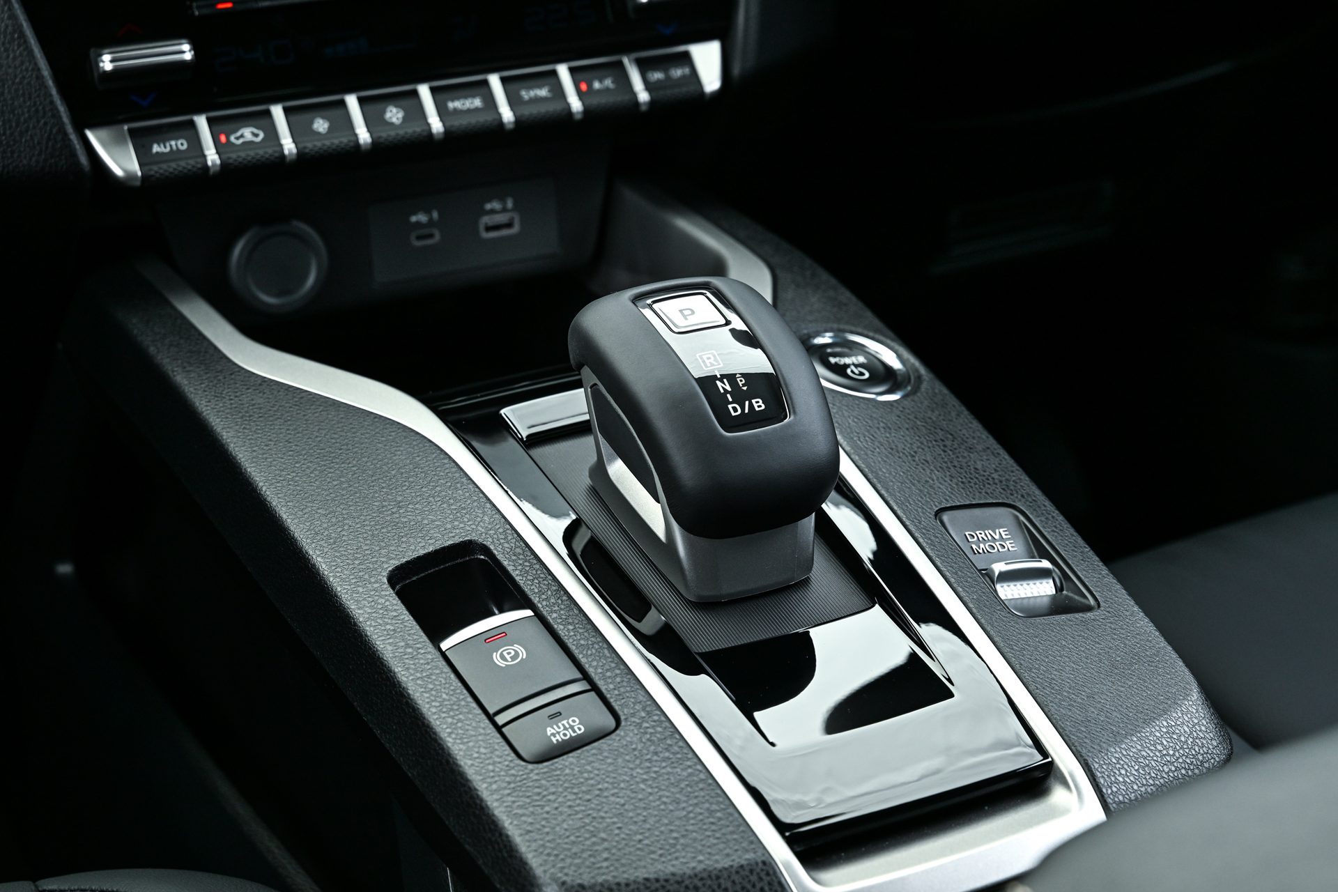 รูปภาพ มิตซูบิชิ Mitsubishi Xforce HEV Ultimate ปี 2025