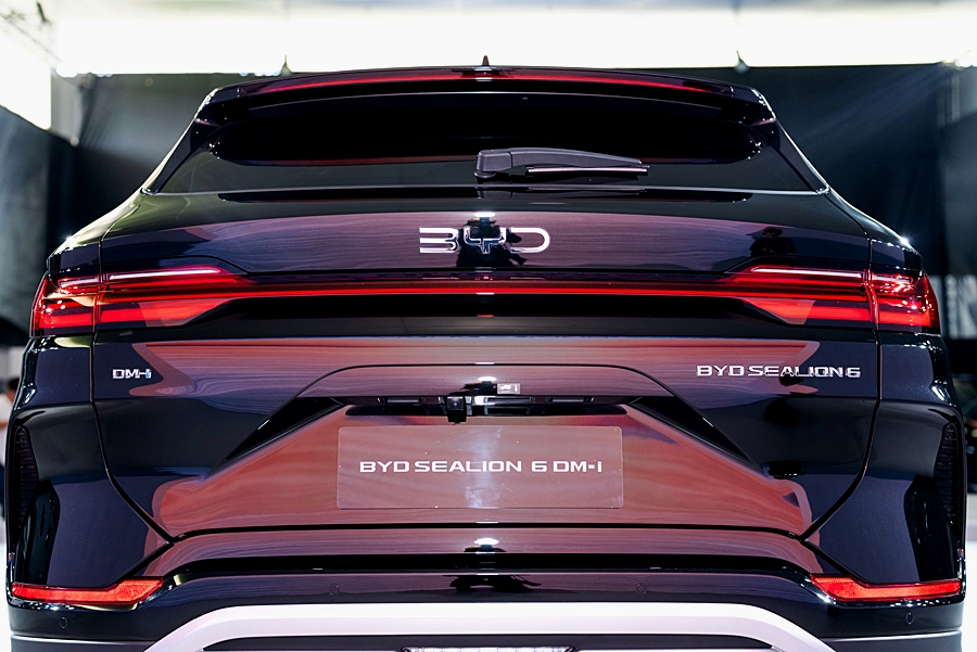 รูปภาพ บีวายดี BYD Sealion6 DM-i Premium ปี 2024