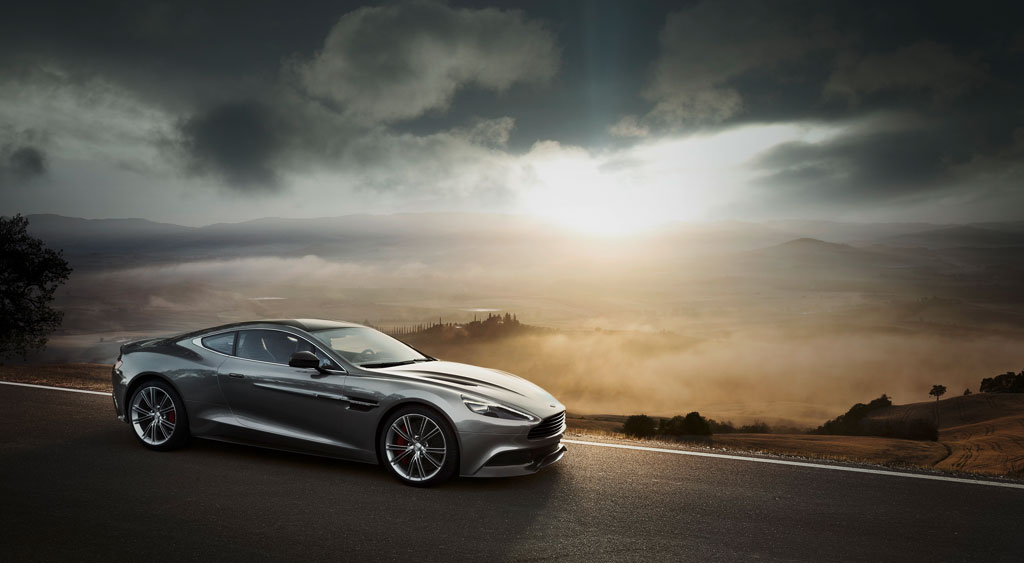 รูปภาพ แอสตัน มาร์ติน Aston Martin Vanquish Coupe ปี 2013