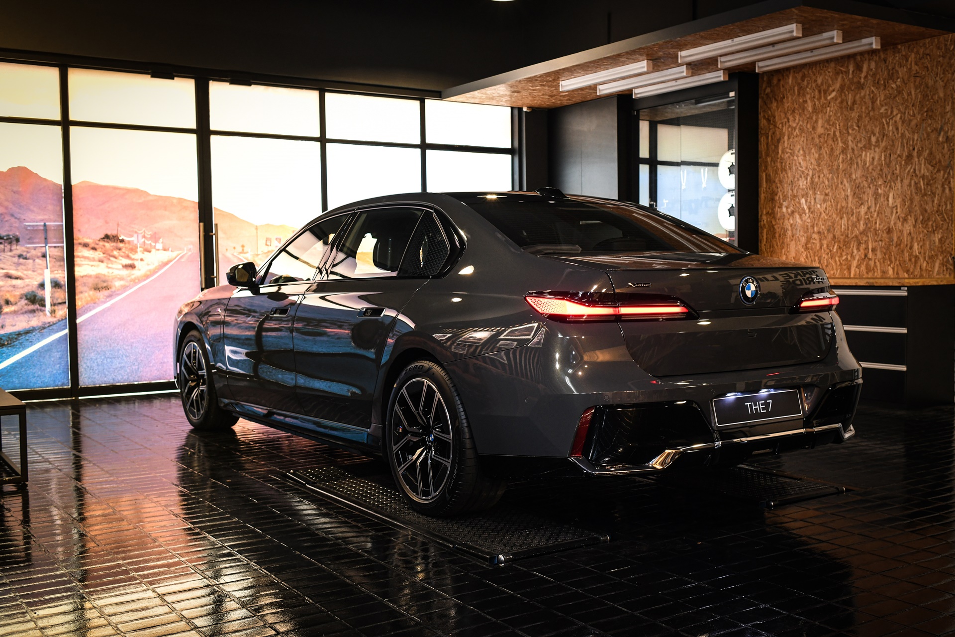 รูปภาพ บีเอ็มดับเบิลยู BMW Series 7 750e xDrive M Sport ปี 2023