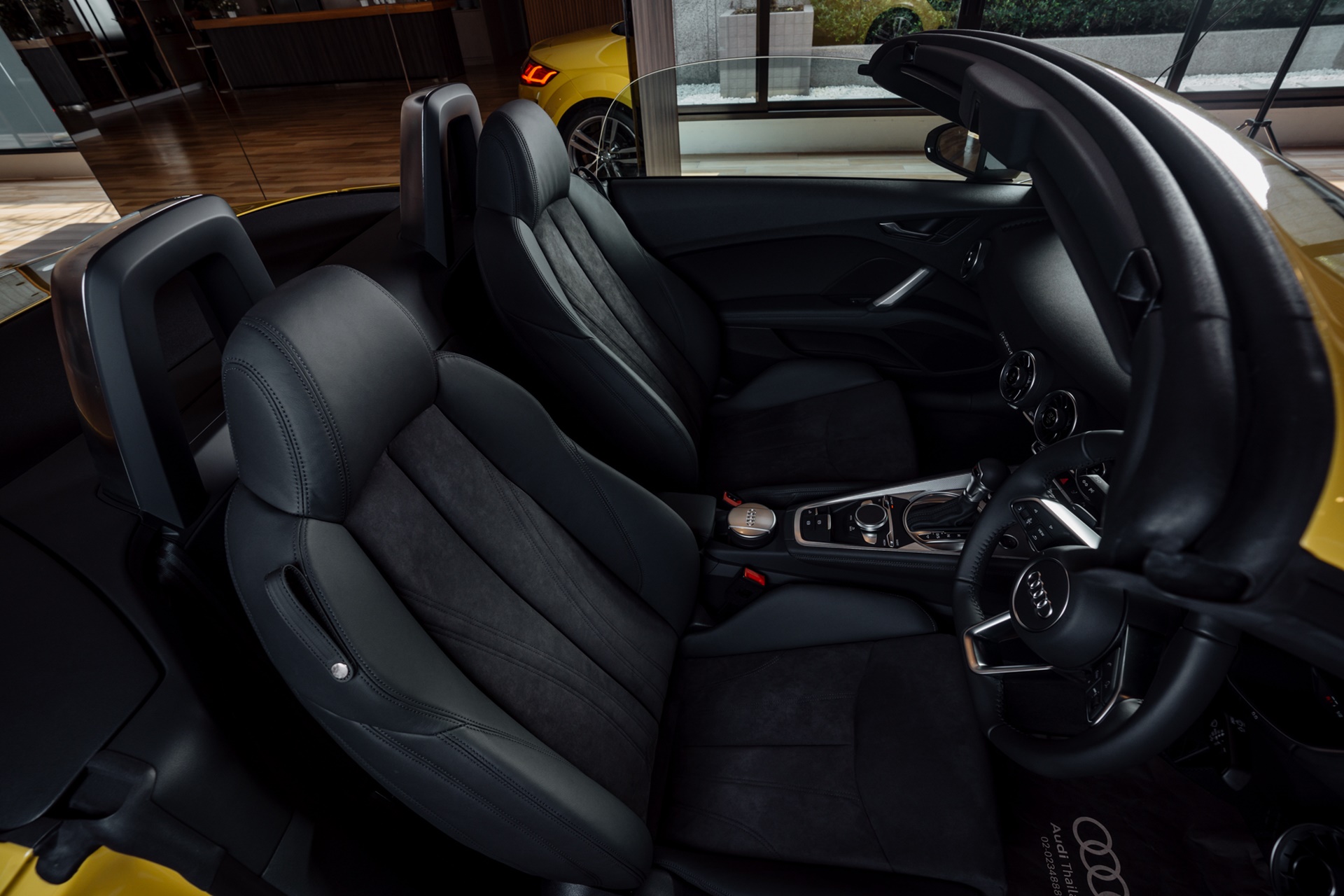 รูปภาพ อาวดี้ Audi TT Roadster Final Icon Black ปี 2023