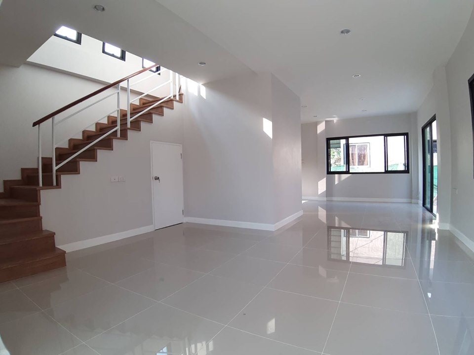 รูปภาพ แสนดี 17 (Sandee 17)