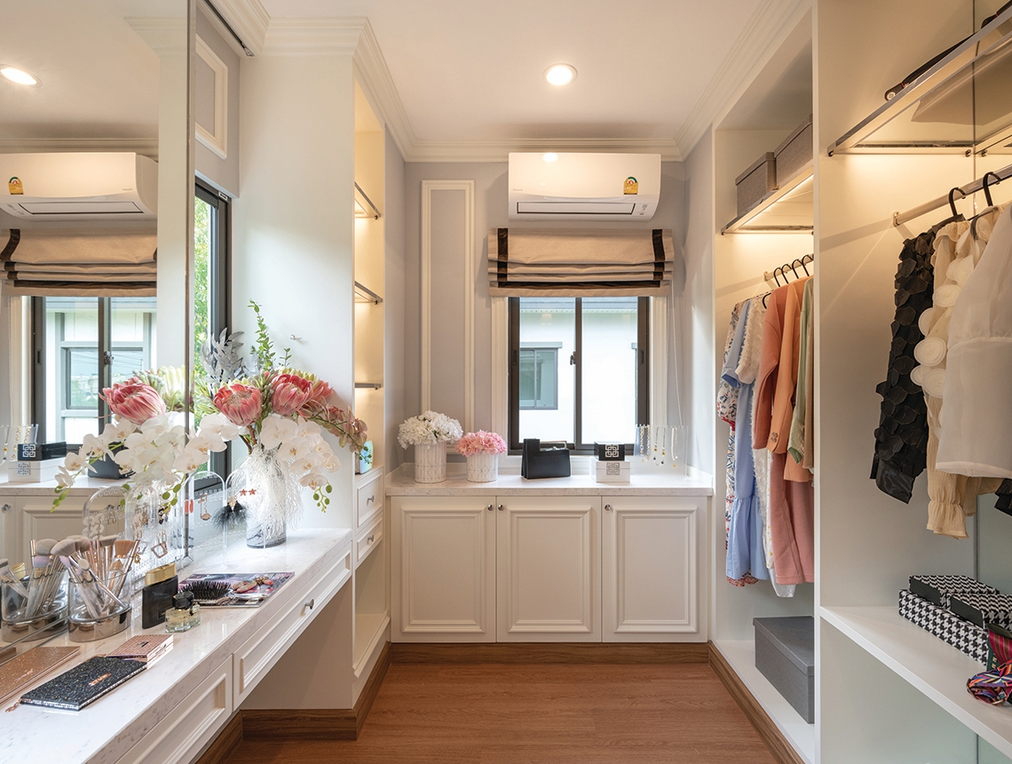 รูปภาพ ภัสสร ดอนเมือง - ธูปะเตมีย์ (Passorn Donmuang - Dhupatemee)