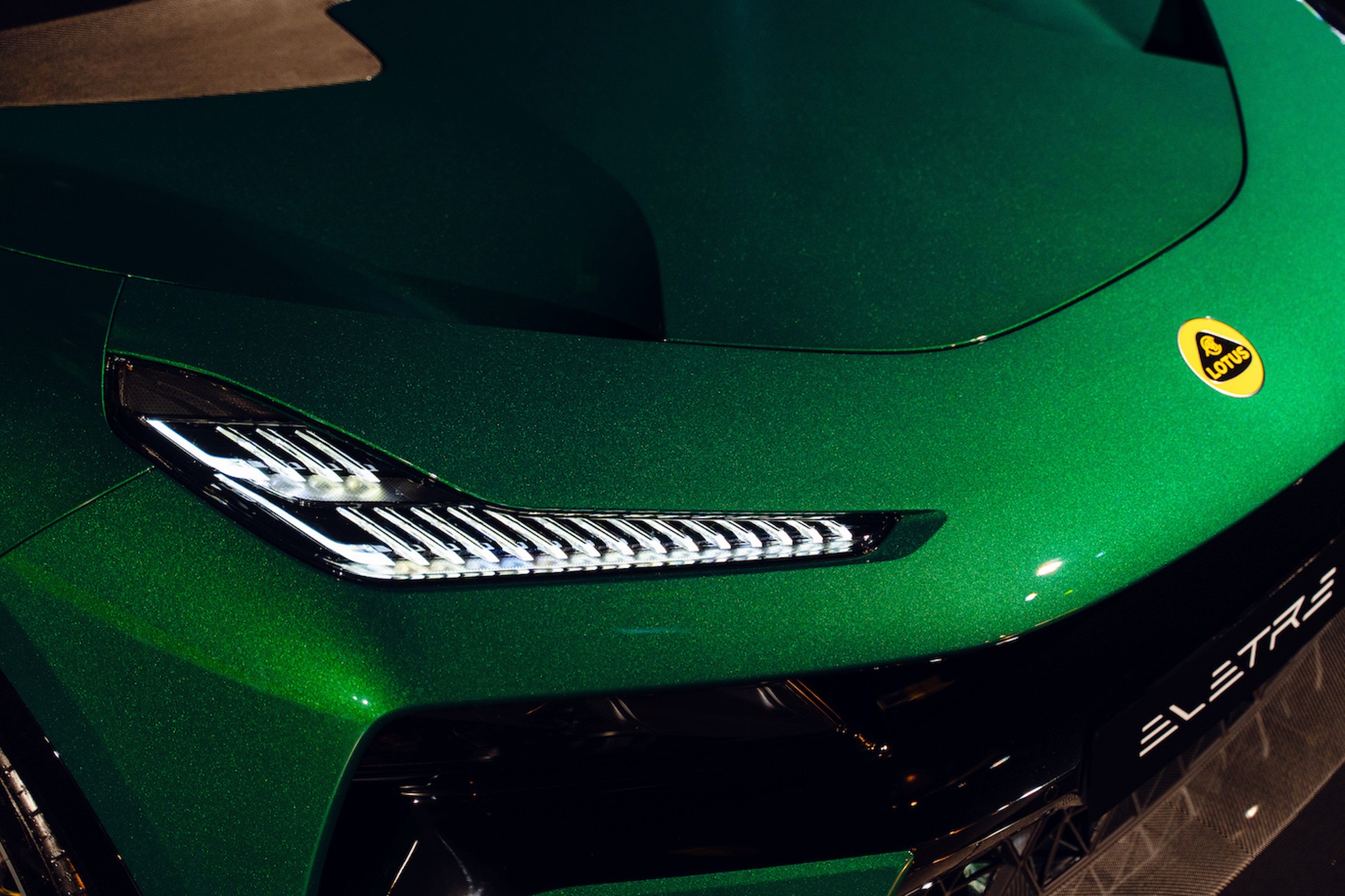 รูปภาพ โลตัส Lotus Eletre R ปี 2023