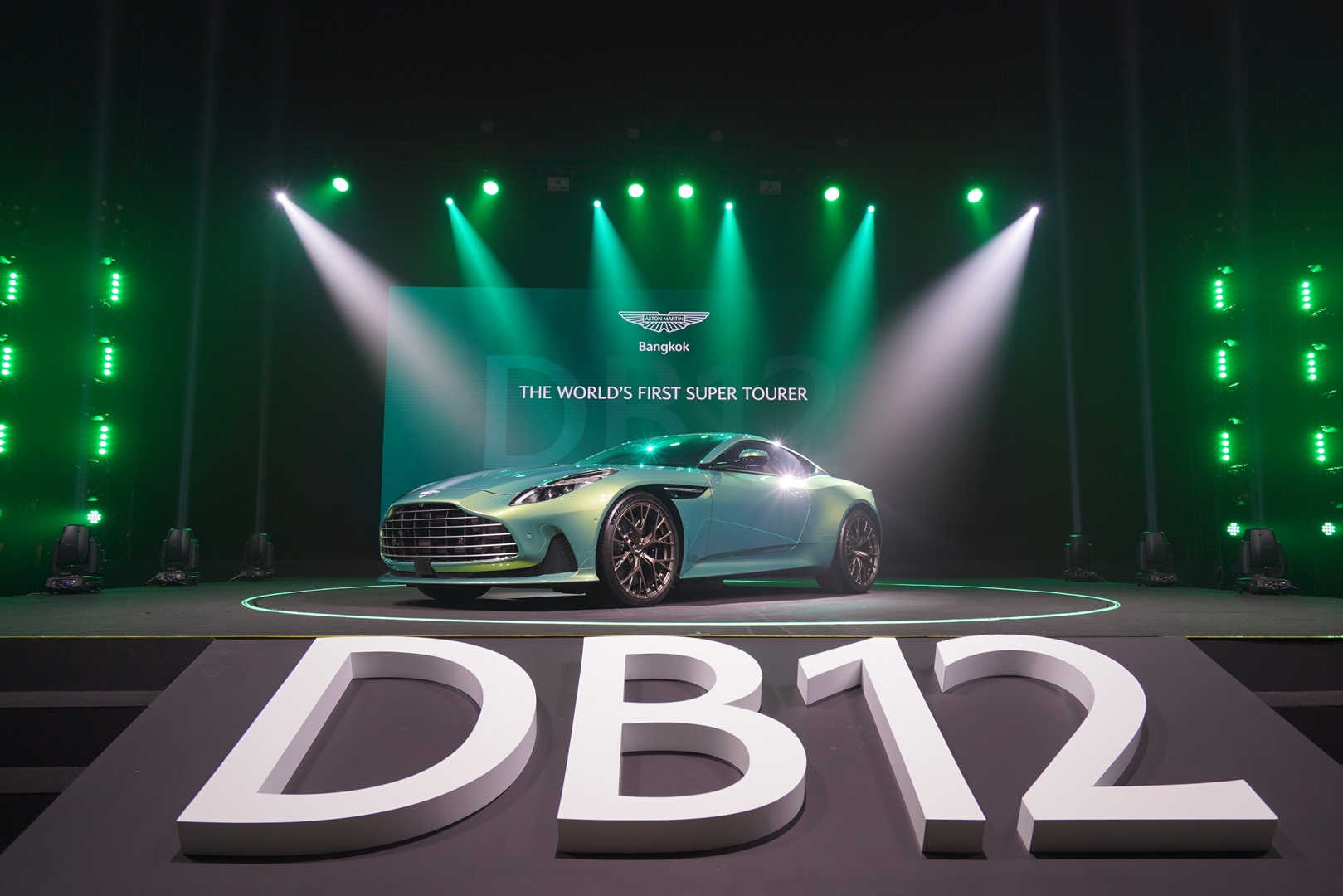 รูปภาพ แอสตัน มาร์ติน Aston Martin DB12 V8 ปี 2023