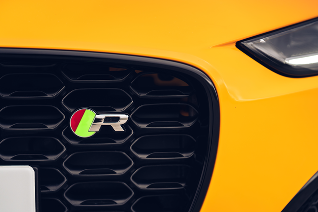 รูปภาพ จากัวร์ Jaguar F-Type 5.0 V8 Superchardged Petrol Convertible R MY2020 ปี 2020