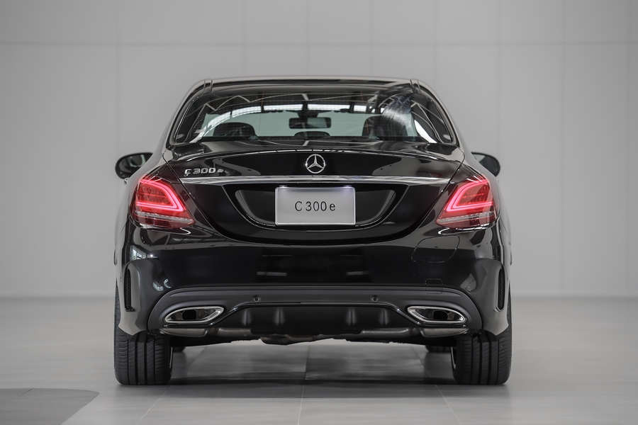 รูปภาพ เมอร์เซเดส-เบนซ์ Mercedes-benz C-Class C 300 e AMG Dynamic ปี 2020