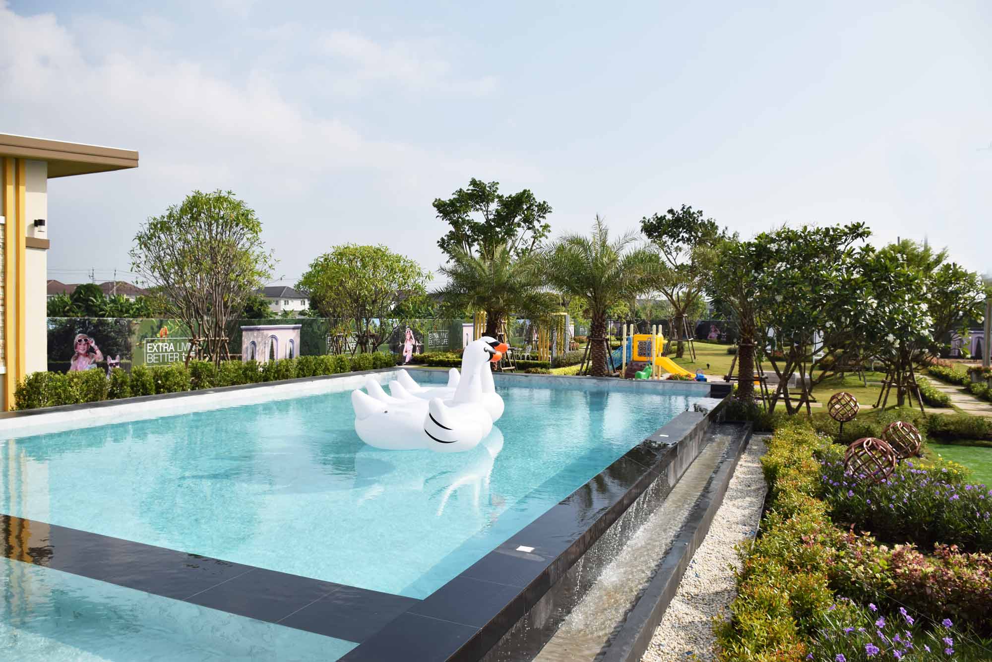 รูปภาพ โกลเด้น ทาวน์ ศรีนครินทร์-สุขุมวิท (Golden Town Srinakarin - Sukhumvit)