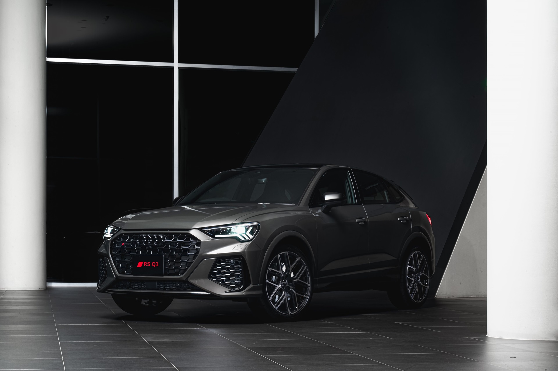 รูปภาพ อาวดี้ Audi RS Q3 Sportback edition 10 Years ปี 2023